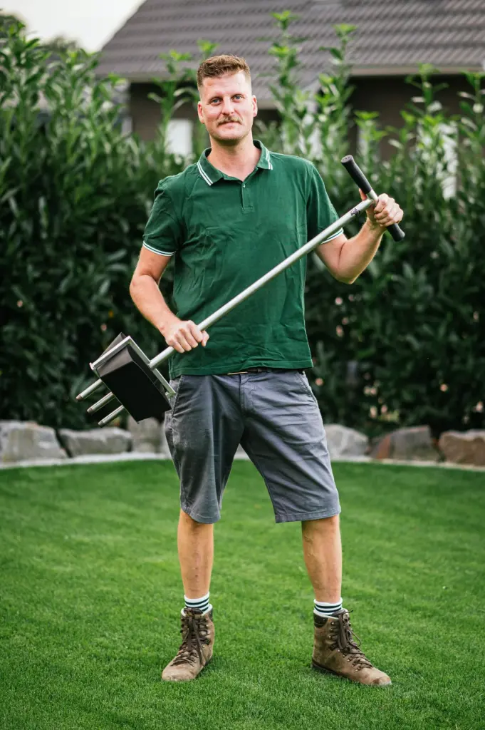 Rasenspecht, Stahl, 86cm bis 180cm, mit Auffangwanne, 3er Hohlspoon 20mm, anthrazit